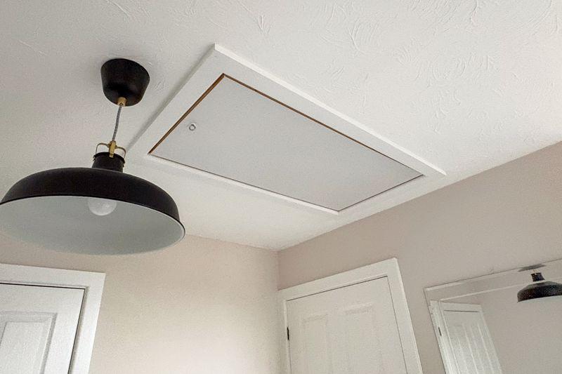 Access to roof space