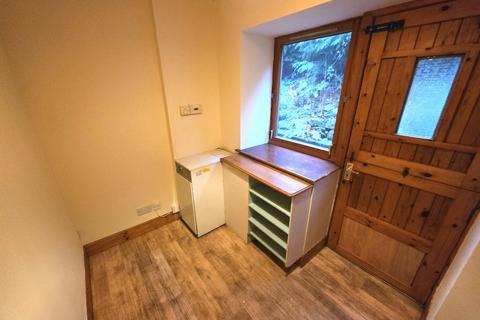 3 bedroom semi-detached house to rent, Sunnyside Court, Inverurie, Aberdeenshire, AB51