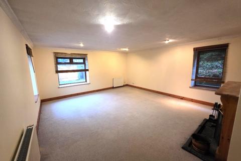 3 bedroom semi-detached house to rent, Sunnyside Court, Inverurie, Aberdeenshire, AB51