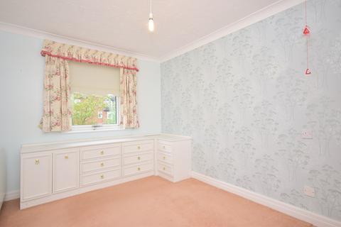 1 bedroom retirement property for sale - Sandhurst Avenue, Lytham St Annes, FY8