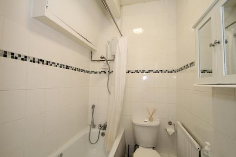 1 bedroom flat to rent, Caledonian Road, Islington, London, N7