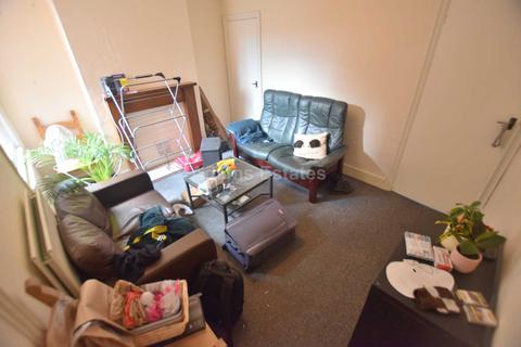undefined, Grange Avenue, Reading