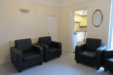 1 bedroom in a house share to rent, Cleveland Road, Chichester