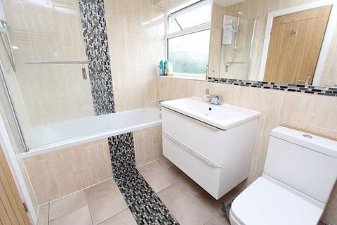3 bedroom detached house to rent, Bude Road, Walsall