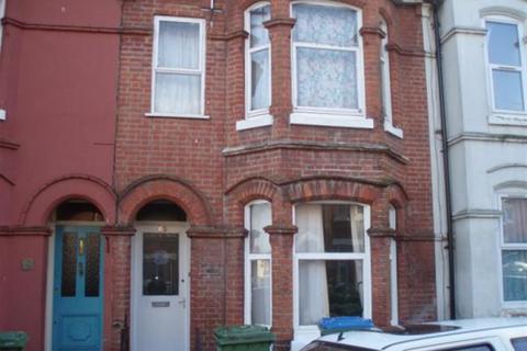 4 bedroom house to rent, Livingstone Road, Portswood, Southampton, SO14