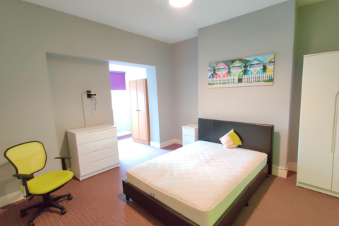 6 bedroom house share to rent - Roker Avenue, Sunderland SR6