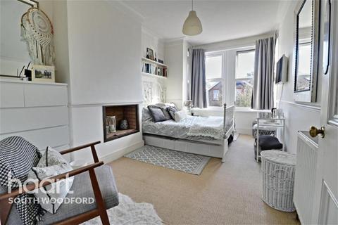 2 bedroom flat to rent - Buckingham Road, South Woodford, E18