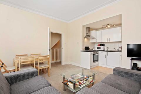 3 bedroom maisonette to rent, Curwen Road, Shepherds Bush W12 9AF