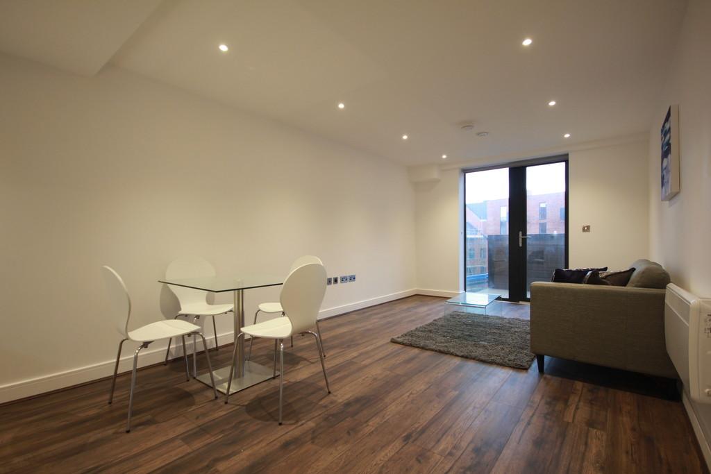 Apartment in Birmingham, West Midlands - View 3