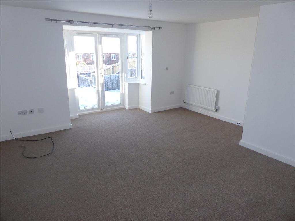 Cobblestones Drive, Illingworth, Halifax, HX2 3 bed house £625 pcm (£