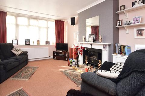 4 bedroom semi-detached house for sale - North Western Avenue, Garston, Hertfordshire, WD25