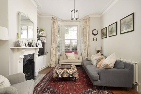 63 Wendell Road, London, W12 9RS