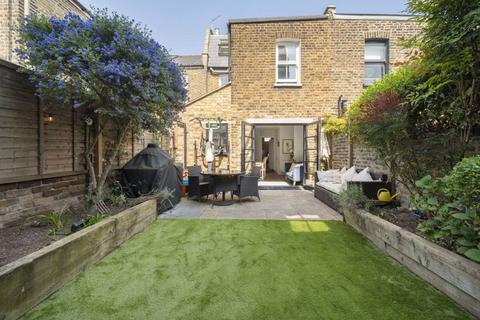 63 Wendell Road, London, W12 9RS