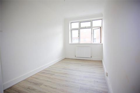 3 bedroom apartment to rent, High Road Leyton, London, E10