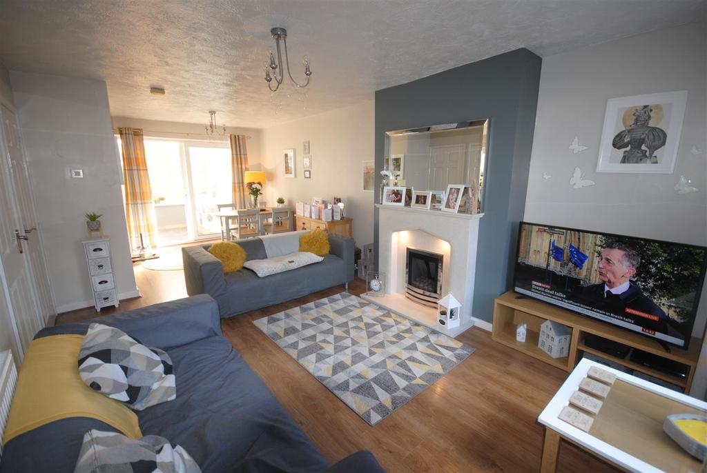 Raithby Drive, Hawkley Hall, Wigan 3 bed semidetached house £157,995