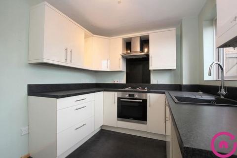 2 bedroom end of terrace house to rent, The Greenings, Cheltenham GL51