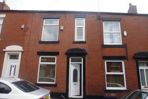 3 bedroom terraced house to rent, Westminster Street, Sudden, OL11