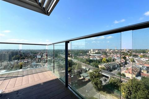 3 bedroom penthouse to rent, The Blenheim Centre, Prince Regent Road, Hounslow, TW3