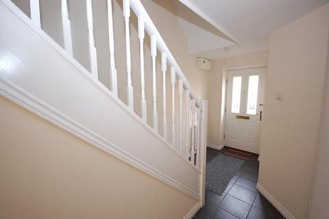 4 bedroom terraced house to rent, 28 The Nettlefolds, Hadley, Telford