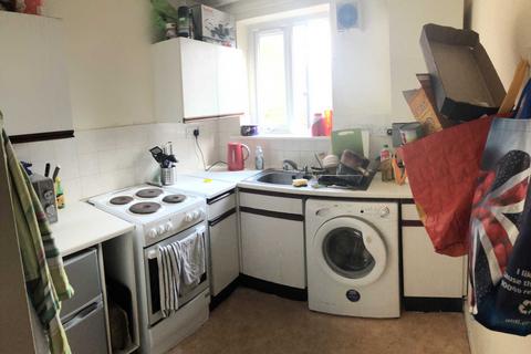 Wynnstay Grove, Fallowfield