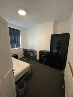 3 bedroom terraced house to rent, Cedar Grove, Fallowfield