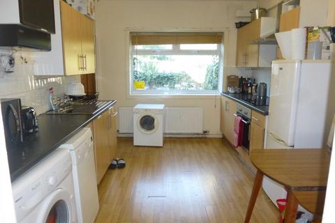 3 bedroom semi-detached house to rent, St Brendans Road, Withington