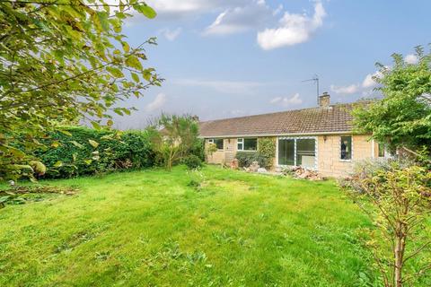 3 bedroom semi-detached bungalow to rent, Bledington,  Oxfordshire,  OX7