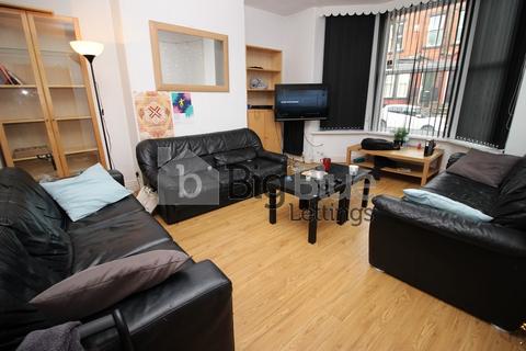 7 bedroom terraced house to rent, 22 Ebberston Terrace, Hyde Park, Leeds LS6