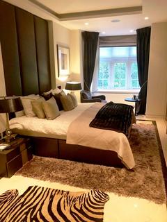 5 bedroom apartment to rent, Knightsbridge, London