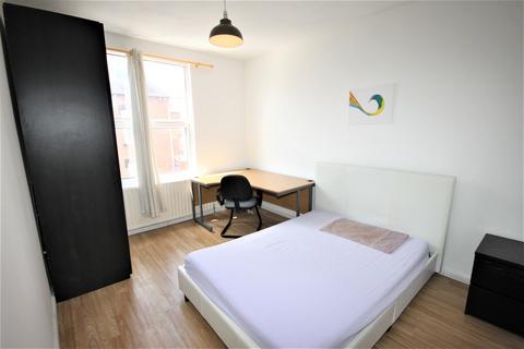 undefined, Autumn Avenue, Burley, Leeds, LS6