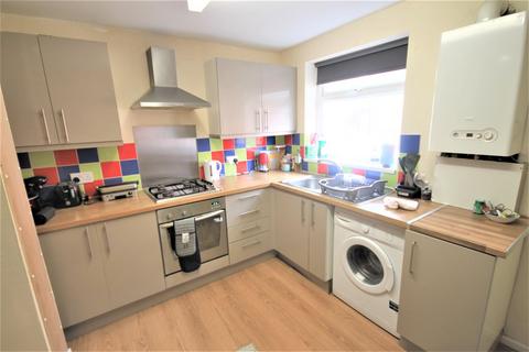 5 bedroom terraced house to rent, Mayville Place, Headingley, Leeds, LS6