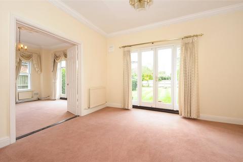 undefined, Queens Acre, Windsor, Berkshire, SL4