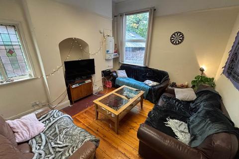 7 bedroom semi-detached house to rent, Parsonage Road, Withington
