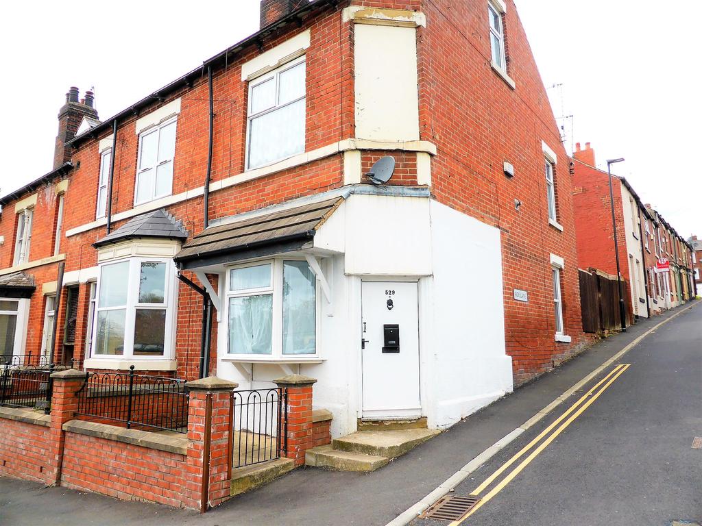 Pitsmoor Road, Sheffield, S3 9AU 3 bed end of terrace house £500 pcm