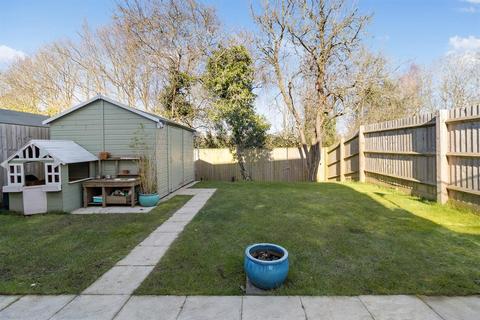 undefined, St. James Close, Welland, Malvern, Worcestershire, WR13 6BA