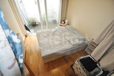 1 bedroom flat to rent, Holloway Road, London, N7