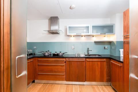 4 bedroom flat to rent, Parkview Residence, 219 Baker Street NW1