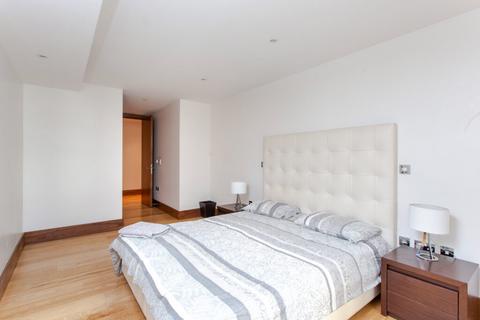 4 bedroom flat to rent, Parkview Residence, 219 Baker Street NW1