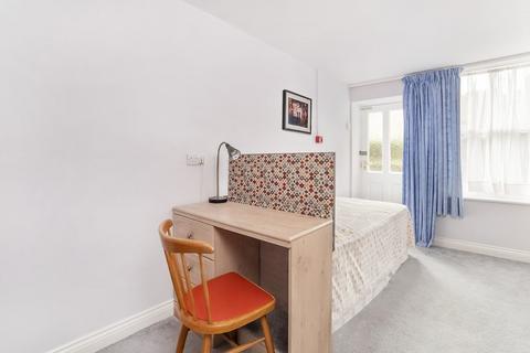 undefined, Acomb Road, York YO24