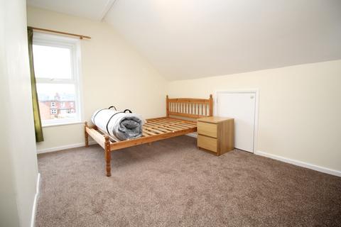 4 bedroom house share to rent - Cecil Street, Leeds LS12