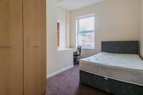 5 bedroom flat to rent, Dawlish Road, Birmingham B29