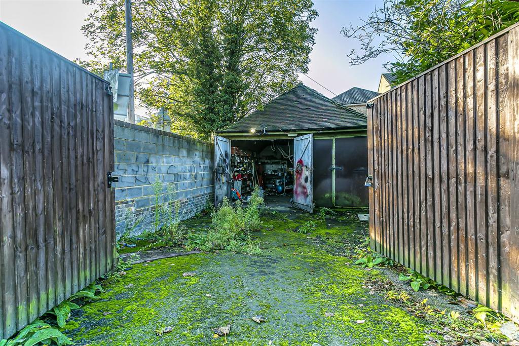 Garage-commercial-ventnor-road-sutton-102.jpg