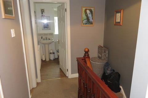 2 bedroom townhouse to rent, Otley Road , Skipton BD23