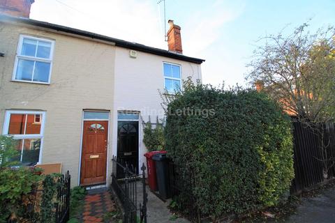 4 bedroom end of terrace house to rent, Cardigan Road, Reading