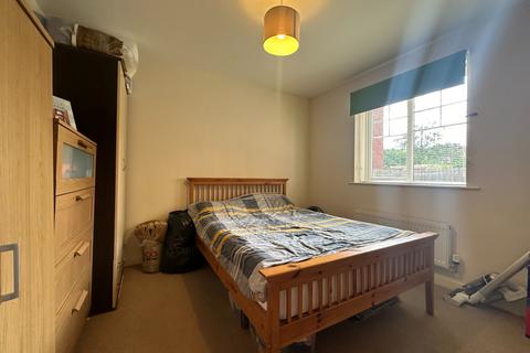 2 bedroom flat to rent, Sanderson Villas, St James Village, Gateshead, NE8