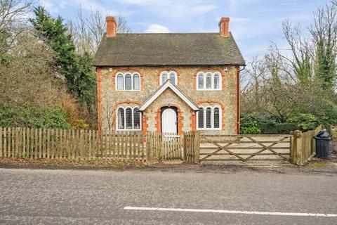 2 bedroom semi-detached house to rent, Forest Gate Lodge, Pluckley, Ashford, Kent, TN27