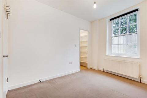 2 bedroom ground floor flat to rent - Dartmouth Road, Forest Hill, SE23