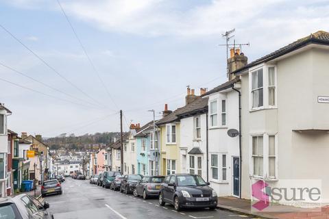 2 bedroom terraced house to rent, Islingword Road, Brighton