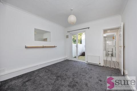 2 bedroom terraced house to rent, Islingword Road, Brighton