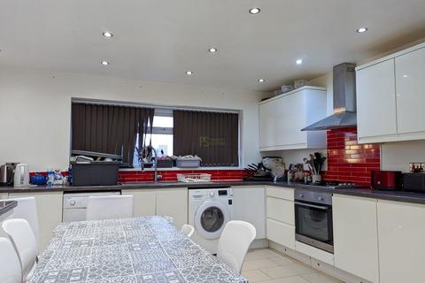 8 bedroom terraced house to rent - Rookery Road, Birmingham B29